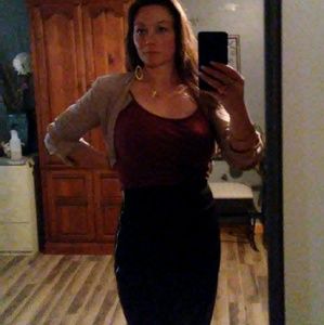 Meet your Posher, Angela